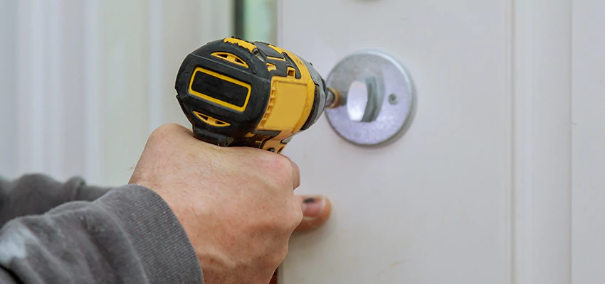 Street Locksmith For Smart Lock Repair in Dana Point, CA